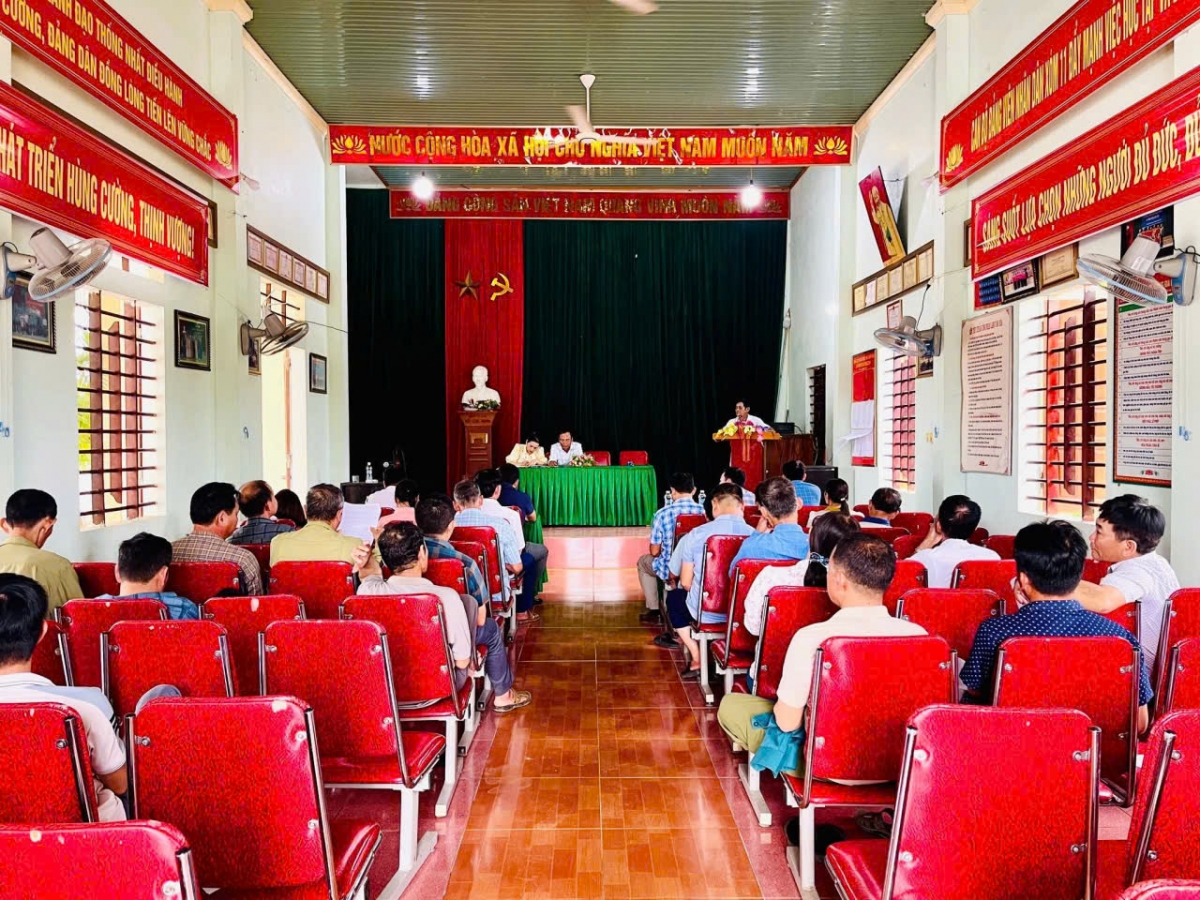  Hội thảo đầu bờ đánh giá mô hình cấy máy mạ khay vụ Xuân năm 2026  tại xã Nghĩa Đồng