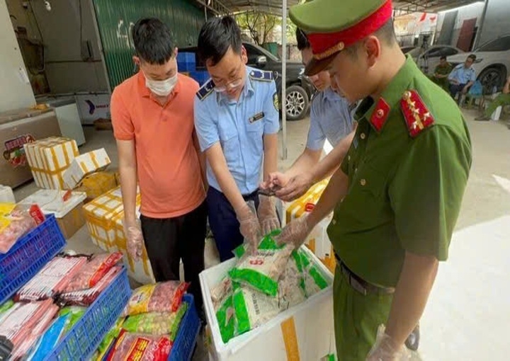 Người cao tuổi cần làm gì để tránh “bẫy” thực phẩm bẩn