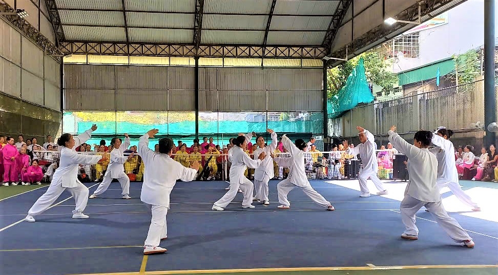 Bài dưỡng sinh tại Hội thao