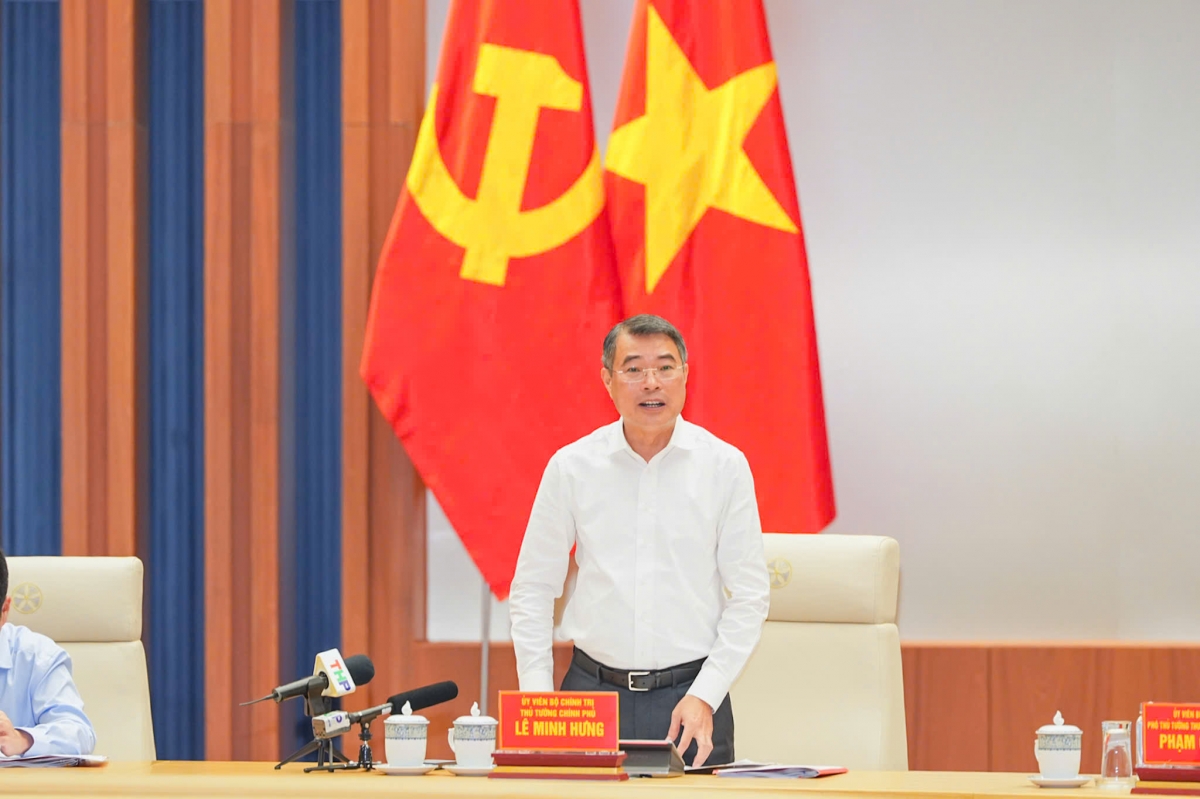 Thủ tướng Chính phủ Lê Minh Hưng phát biểu tại cuộc làm việc. Ảnh: NL