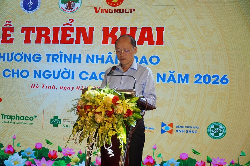 Ông Nguyễn Hồng Lĩnh - Phó Bí thư Thường trực Tỉnh ủy, Chủ tịch HĐND tỉnh phát biểu tại buổi lễ.