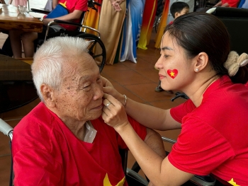 Khi người Việt Nam già đi…