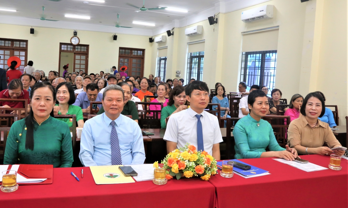Các đại biểu tham dự Hội nghị