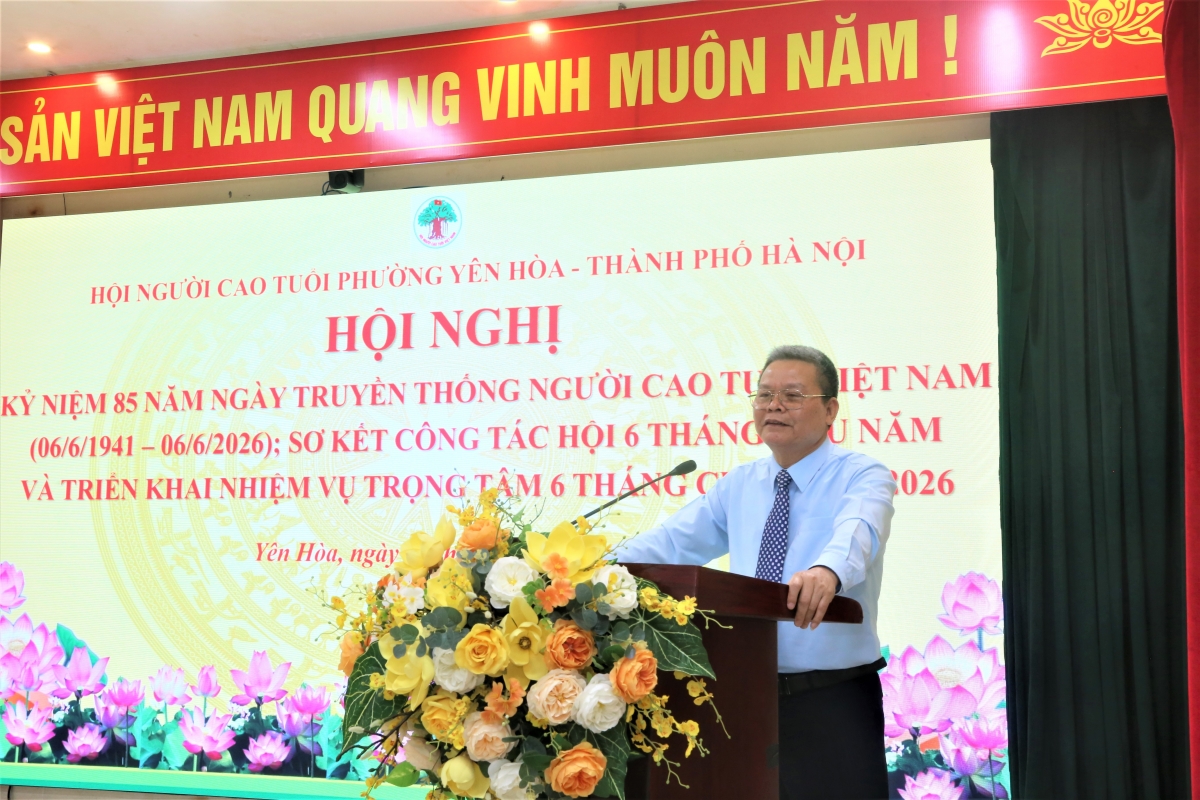 Ông Phạm Huy Giáp phát biểu