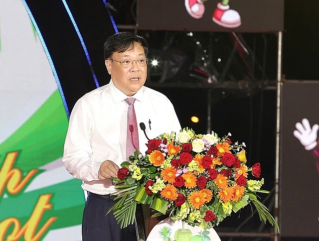 Ông Phạm Thành Ngại, Chủ tịch UBND tỉnh Đồng Tháp phát biểu khai mạc
