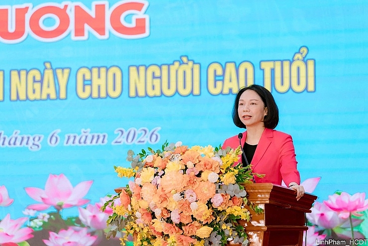 Phó Chủ tịch UBND thành phố Hà Nội Vũ Thu Hà phát biểu tại chương trình.