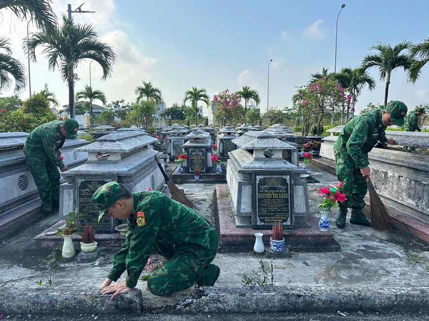 “Mẹ” là mẹ của chúng con