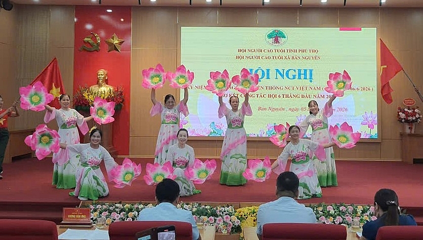 Các địa phương sôi nổi kỷ niệm Ngày Truyền thống NCT Việt Nam