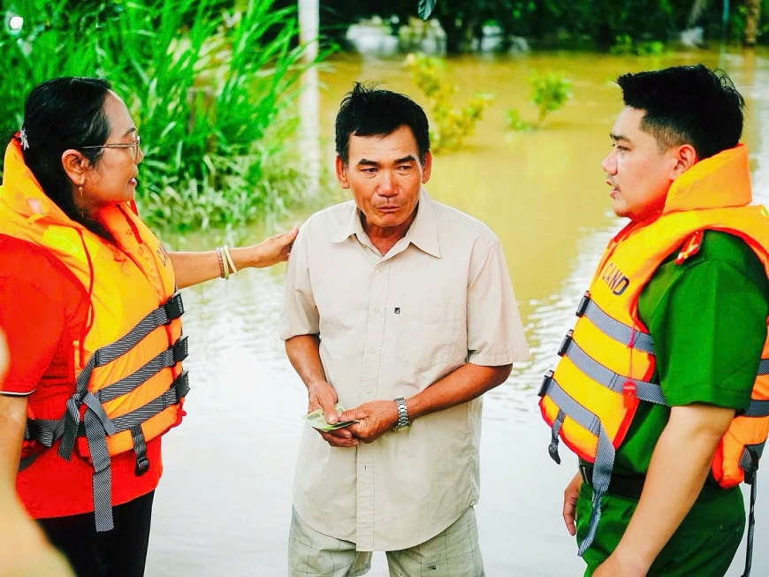 Phóng viên thường trú: Giữ lửa nghề giữa những niềm vui và trăn trở