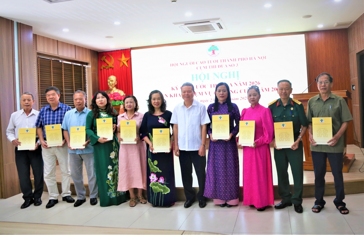 Phát huy vai trò NCT trong thi đua xây dựng Thủ đô văn minh, hiện đại
