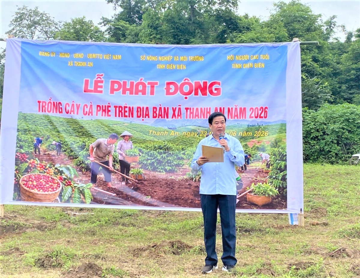 Ông Lò Văn Mừng, Chủ tịch Hội NCT tỉnh Điện Biên phát biểu