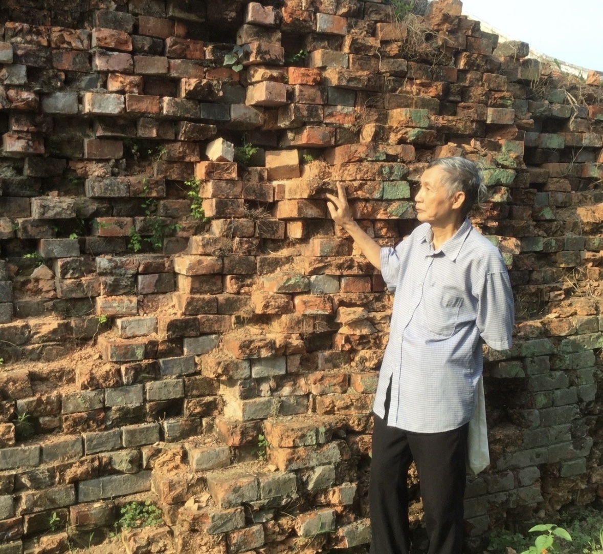 Nhà báo, nhà văn Phạm Khắc Phê