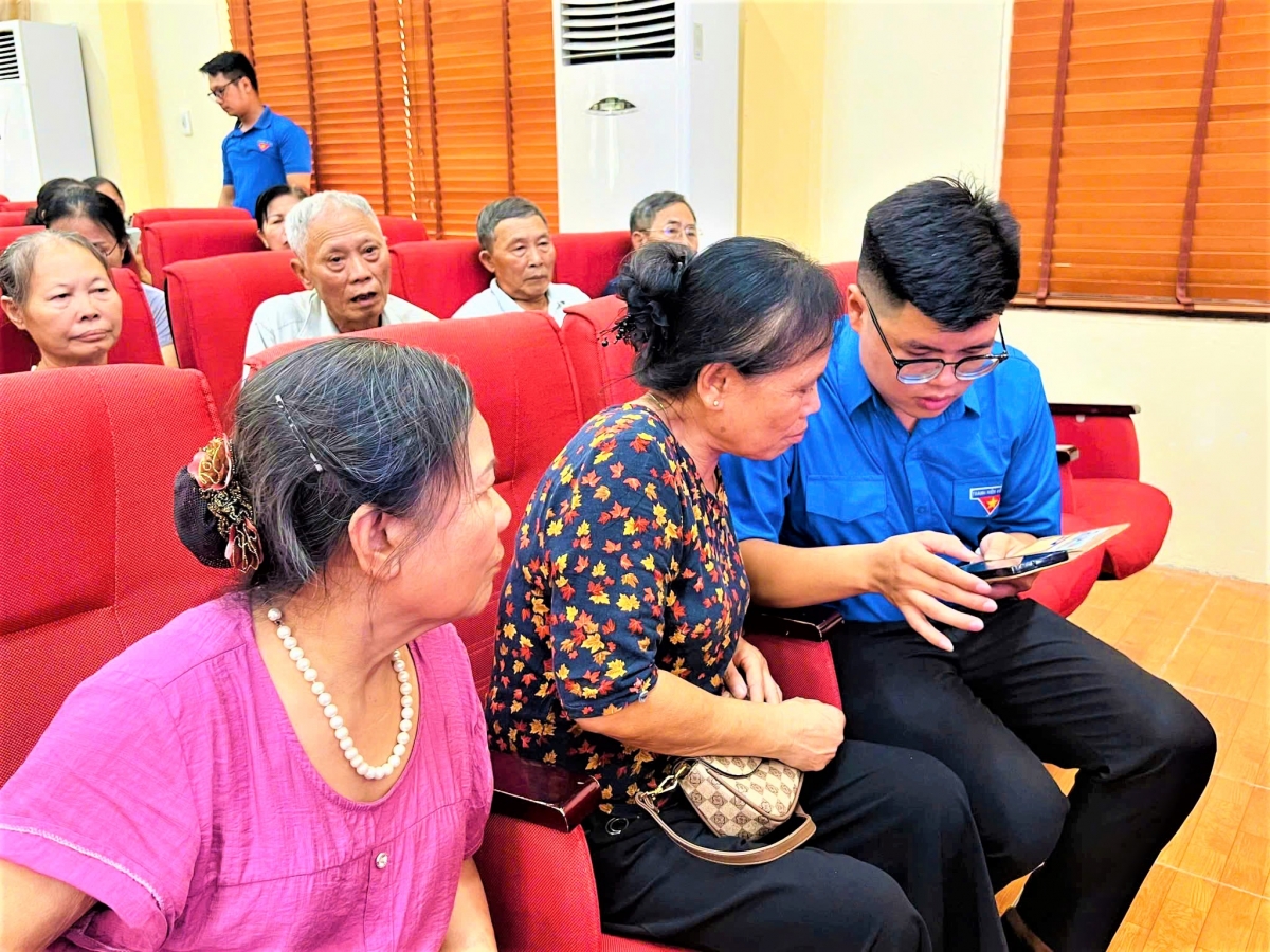 Chuyển đổi số từ thực tiễn phong trào và nền tảng tổ chức Hội vững mạnh