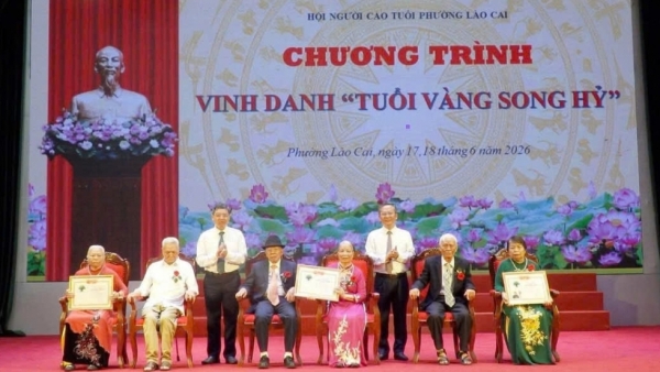 Hội NCT phường Lào Cai: Vinh danh “Tuổi vàng song hỷ”