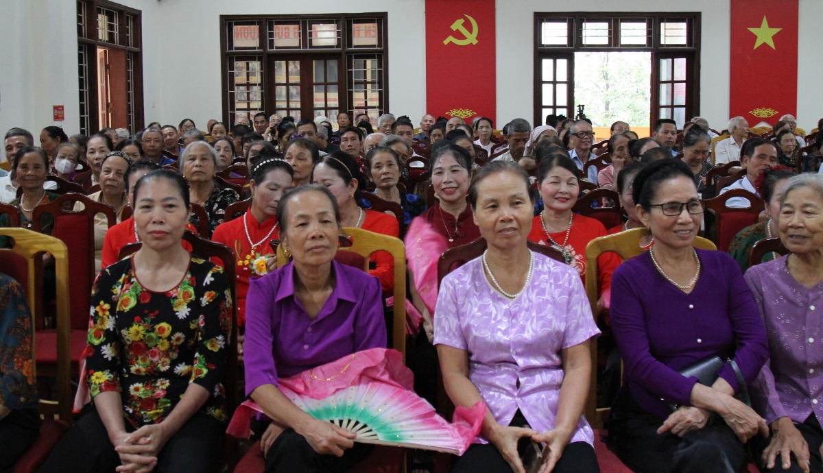 Lan tỏa thông điệp sống vui, sống khỏe