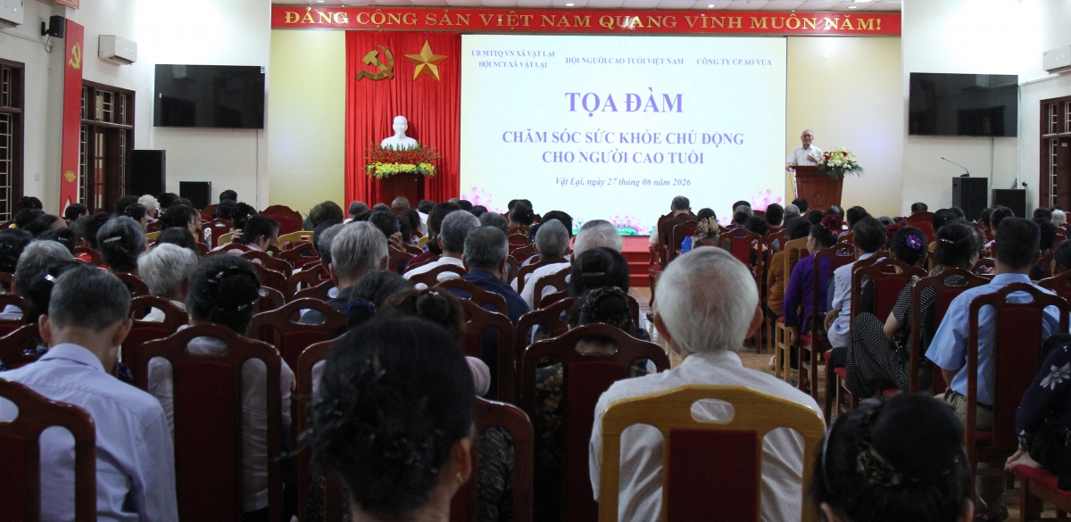 Chăm sóc sức khỏe chủ động chìa khóa để người cao tuổi sống vui, sống khỏe