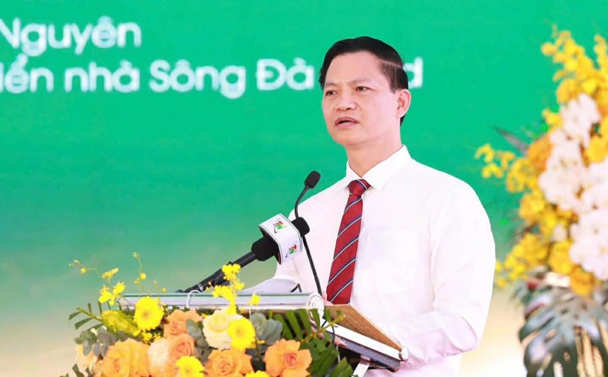  Chủ tịch UBND tỉnh Vương Quốc Tuấn phát biểu