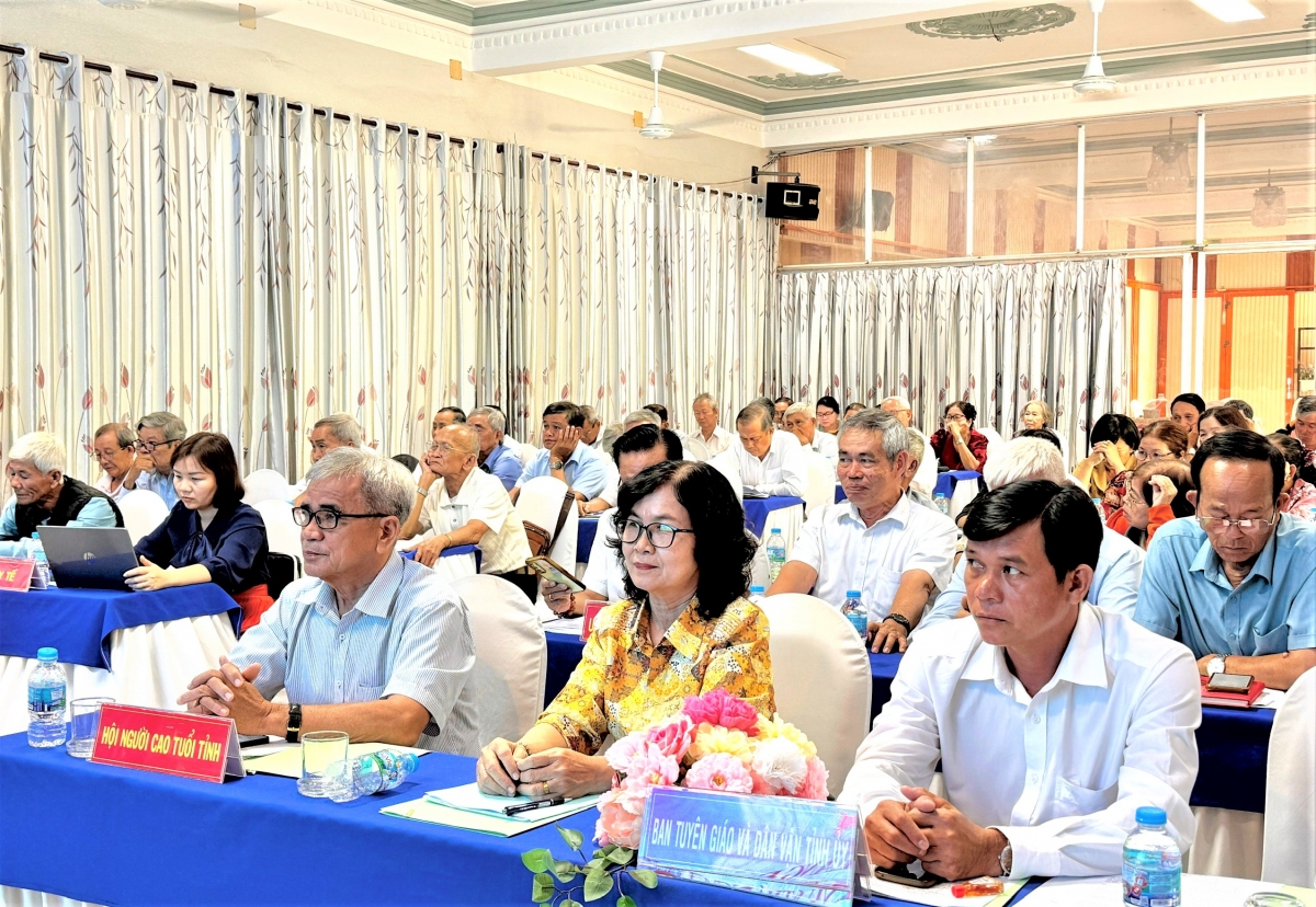 Các đại biểu tham dự Hội nghị sơ kết 6 tháng đầu năm Hội NCT tỉnh Tây Ninh