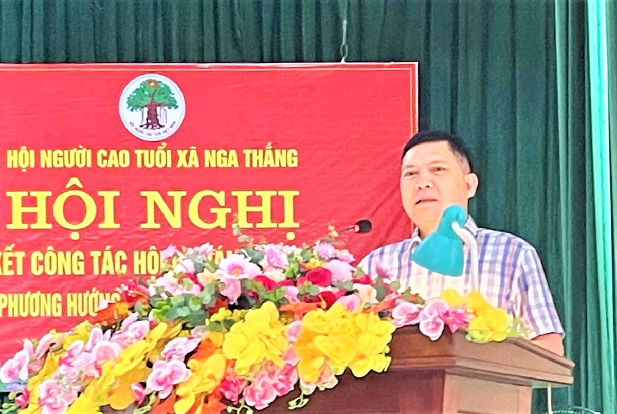 Ông Phạm Văn Thành phát biểu