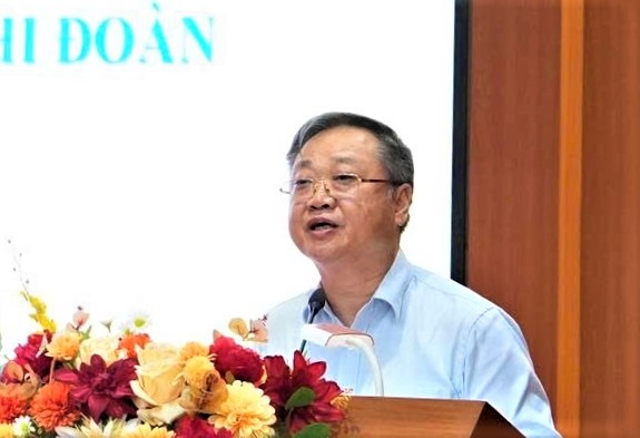 Bí thư Đảng ủy xã Gia Lâm Lê Ngọc Anh phát biểu