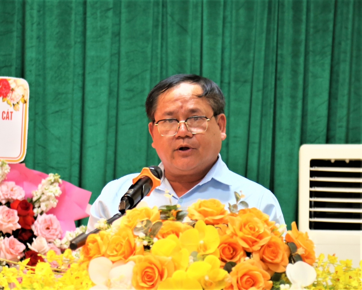 Chủ tịch Hội Người cao tuổi xã Quốc Oai, ông Phạm Văn Kim phát biểu
