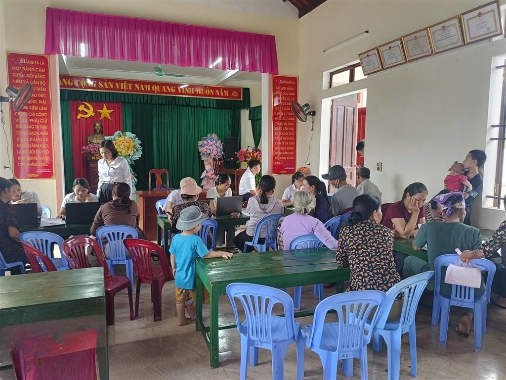 Mô hình dịch vụ công lưu động đã giúp người cao tuổi và người yếu thế thuận lợi hơn rất nhiều trong việc làm các thủ tục hành chính Mô hình dịch vụ công lưu động đã giúp người cao tuổi và người yếu thế thuận lợi hơn rất nhiều trong việc làm các thủ tục hành chính