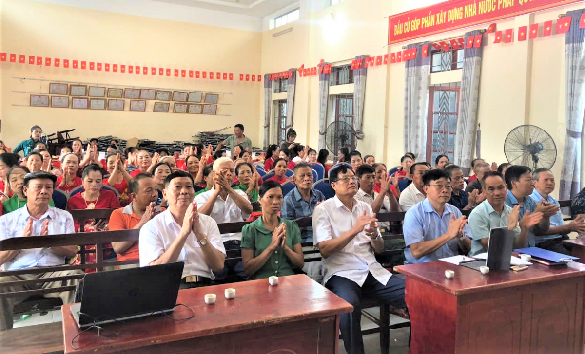 Các đại biểu tham dự Hội nghị Các đại biểu tham dự Hội nghị