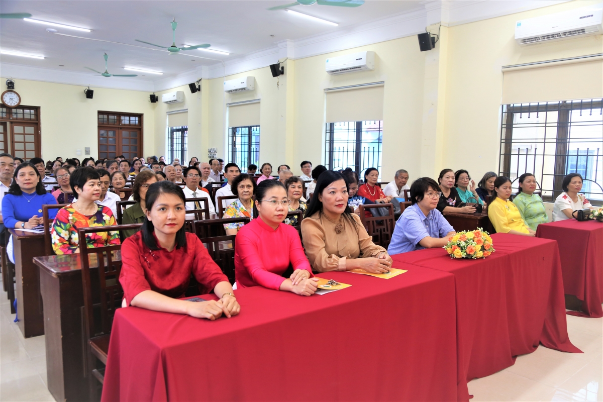 Yên Hòa kiện toàn tổ chức Chi hội Người cao tuổi, Chi hội Chữ thập đỏ sau sáp nhập tổ dân phố