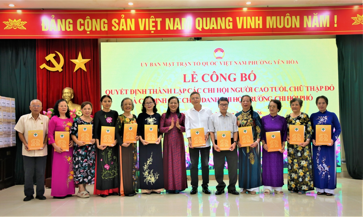 Yên Hòa kiện toàn tổ chức Chi hội Người cao tuổi, Chi hội Chữ thập đỏ sau sáp nhập tổ dân phố