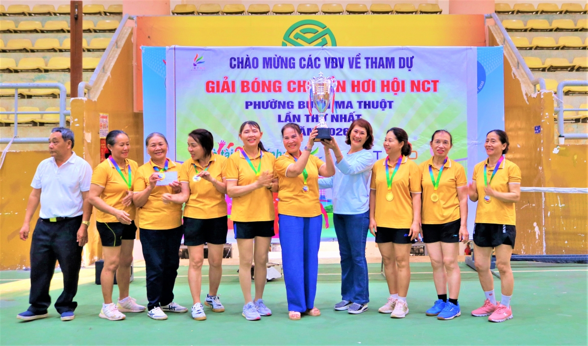 Người cao tuổi phường Buôn Ma Thuột sống vui sống khỏe Người cao tuổi phường Buôn Ma Thuột sống vui sống khỏe