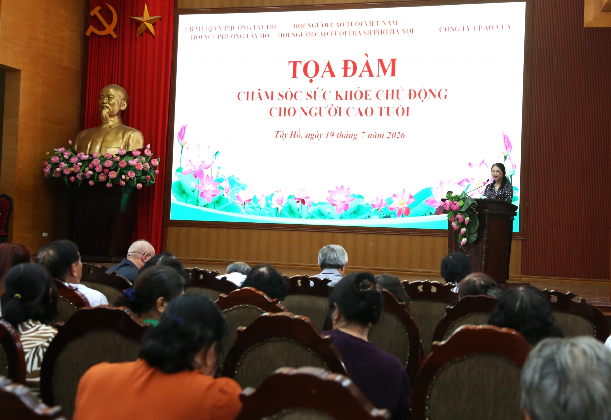 Quang cảnh buổi tọa đàm