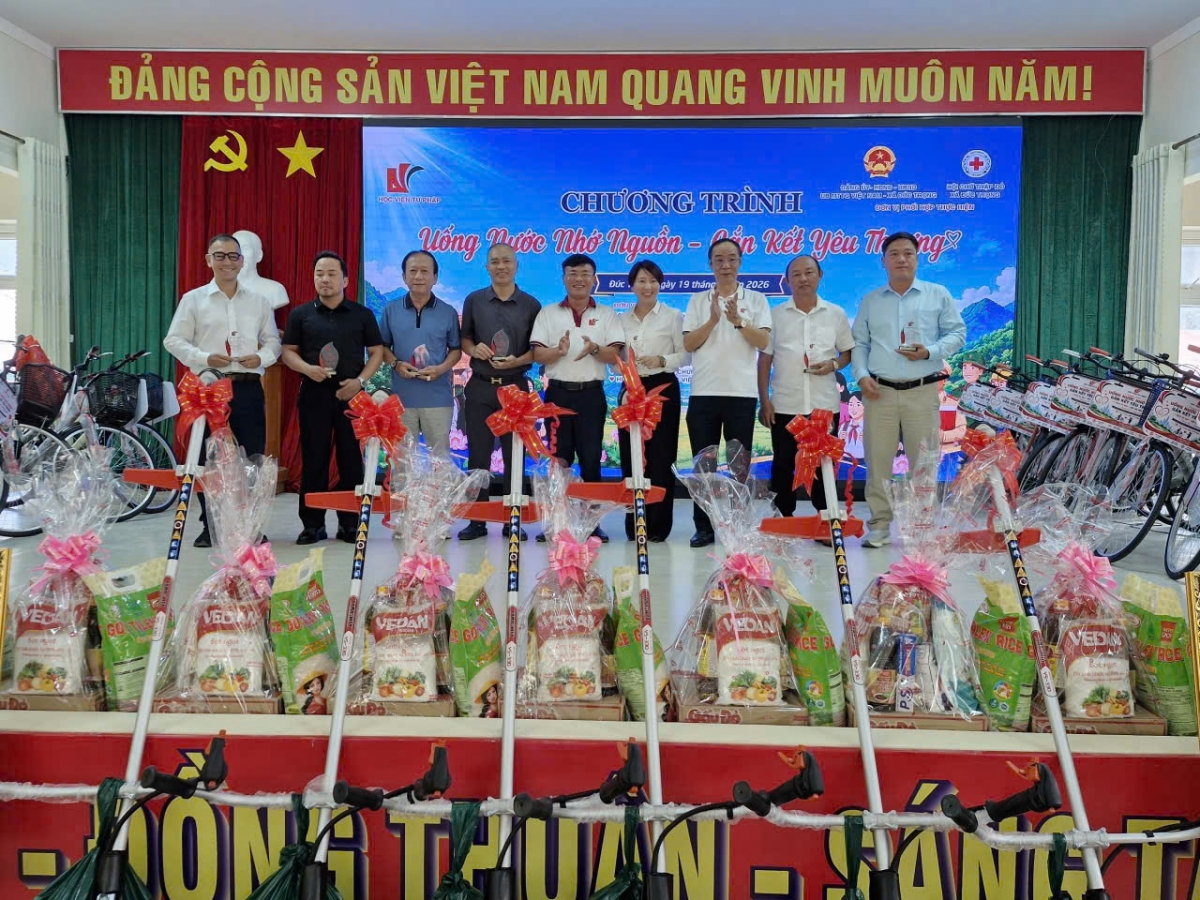 Học viện Tư pháp – Cơ sở TP. Hồ Chí Minh: Tổ chức về nguồn tri ân Thương binh - Liệt sĩ