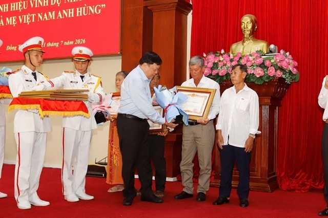 Đồng Tháp trao tặng danh hiệu vinh dự Nhà nước “Bà Mẹ Việt Nam anh hùng”
