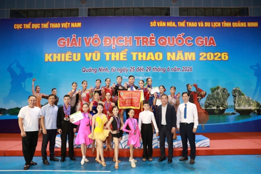 Quảng Ninh chi gần 800 tỷ đồng mỗi năm học