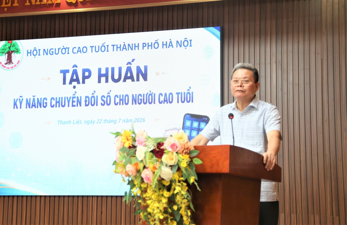 Ông Phạm Huy Giáp khai mạc lớp tập huấn