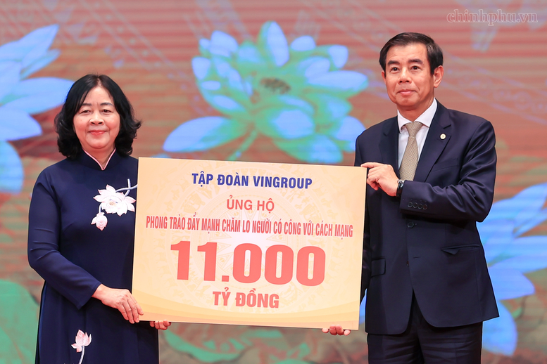 Thủ tướng Lê Minh Hưng: Sự hy sinh của các thế hệ cha anh sẽ mãi mãi được khắc ghi trong lòng dân tộc