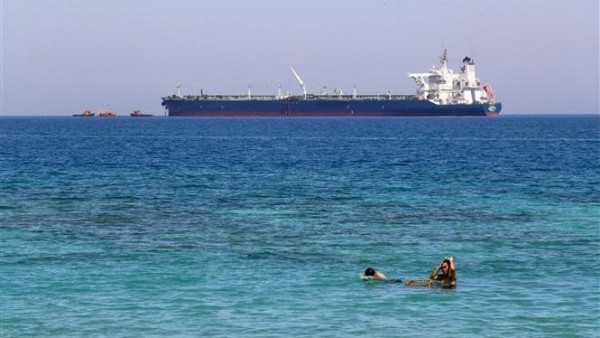 Kênh đào Suez có thể là tuyến thay thế giúp châu Á vượt qua khủng hoảng dầu mỏ?
