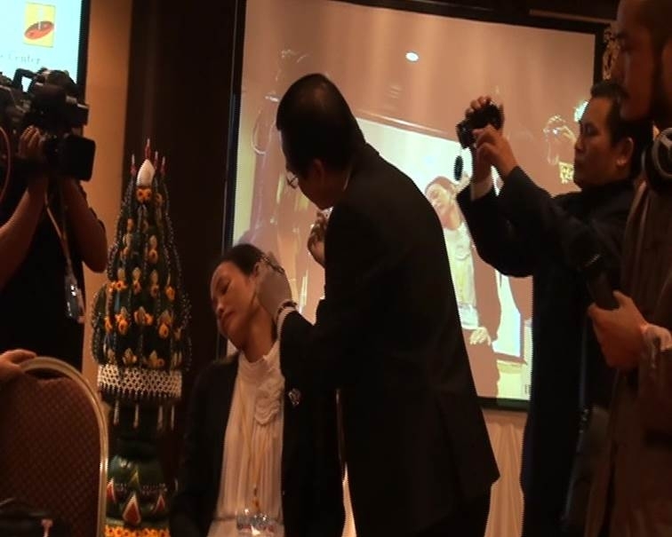 Kỹ thuật vi cấy ghép Bản sắc Việt được giới thiệu tại Hội thảo  y học bản địa các nước lưu vực sông Mê Koong tổ chức tại Thái Lan năm 2012.