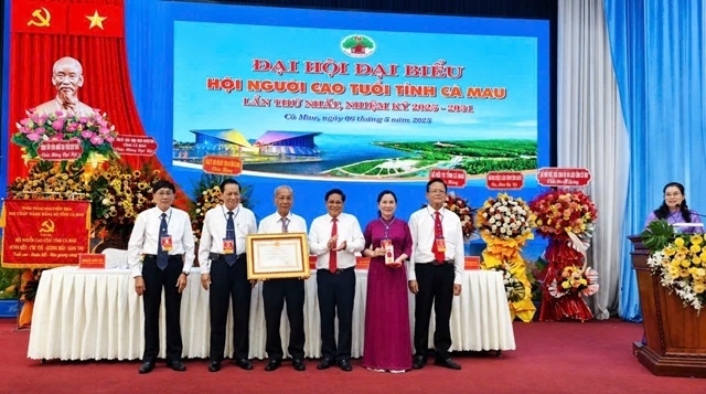 Trong nhiệm kỳ 2021–2026, Hội Người cao tuổi tỉnh Cà Mau vinh dự được Chủ tịch nước tặng thưởng Huân chương Lao động hạng Ba