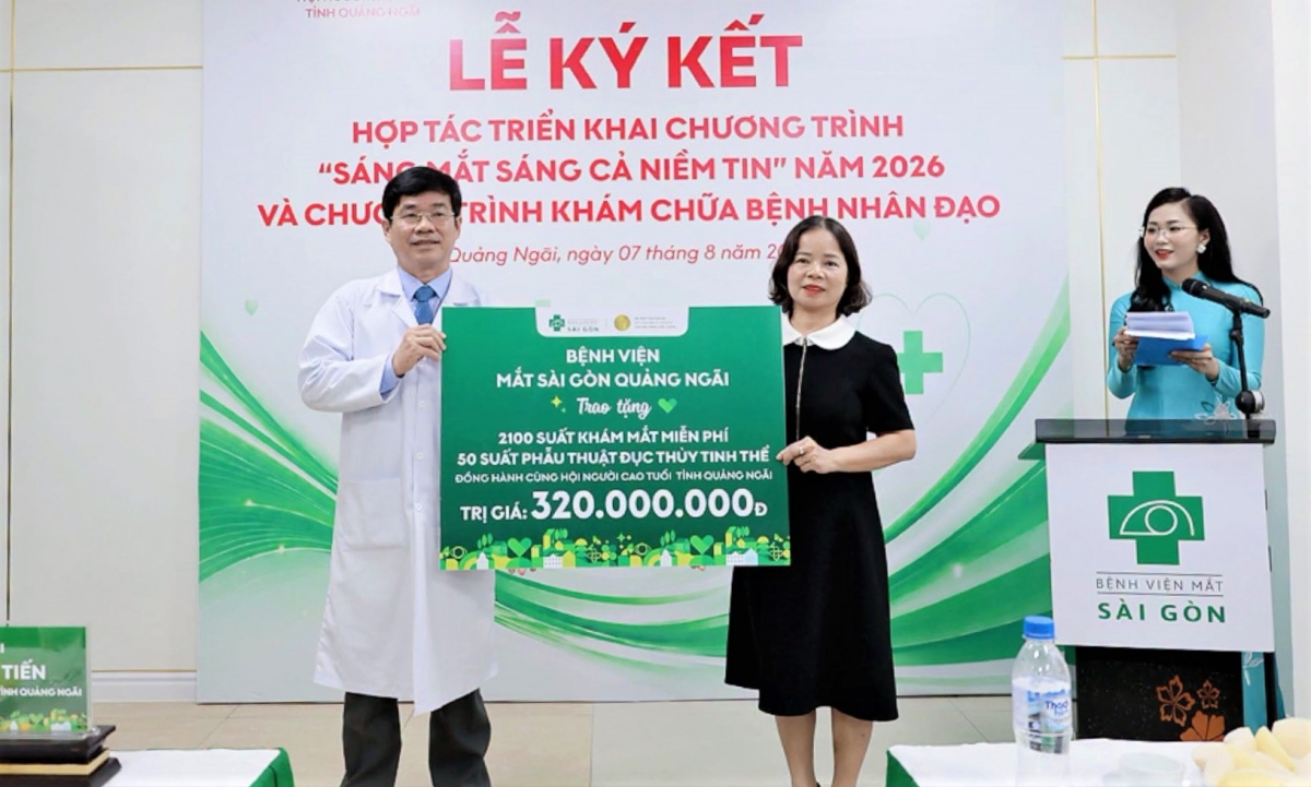 Gòn Quảng Ngãi hỗ trợ 2.100 suất khám mắt miễn phí, 50 suất phẫu thuật đục thủy tinh thể tổng trị giá 320 triệu đồng cho người cao tuổi Gòn Quảng Ngãi hỗ trợ 2.100 suất khám mắt miễn phí, 50 suất phẫu thuật đục thủy tinh thể tổng trị giá 320 triệu đồng cho người cao tuổi