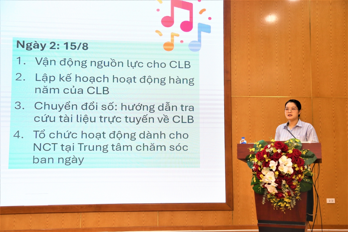 Tập huấn kỹ năng vận hành CLB Liên thế hệ tự giúp nhau