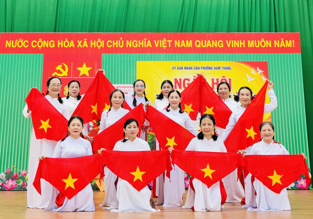 Văn nghệ chào mừng Ngày hội Phường Hàm Thắng, Lâm Đồng: Sôi nổi Ngày hội “Toàn dân bảo vệ an ninh Tổ quốc” năm 2026