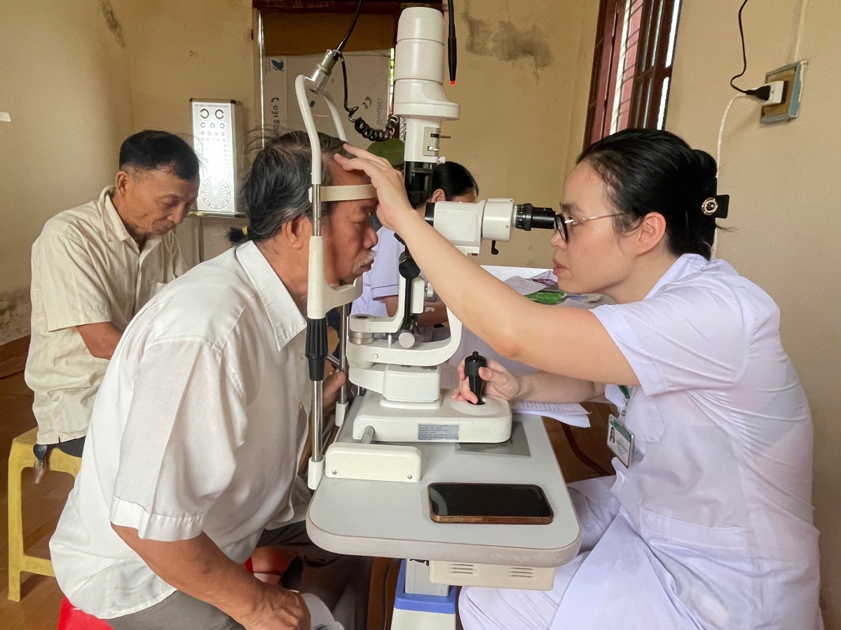 Hải Phòng đặt mục tiêu hoàn thành việc khám sức khỏe định kỳ, khám sàng lọc miễn phí cho 100% đối tượng thuộc diện khám trước ngày 31/10/2026. Hải Phòng đặt mục tiêu hoàn thành việc khám sức khỏe định kỳ, khám sàng lọc miễn phí cho 100% đối tượng thuộc diện khám trước ngày 31/10/2026.