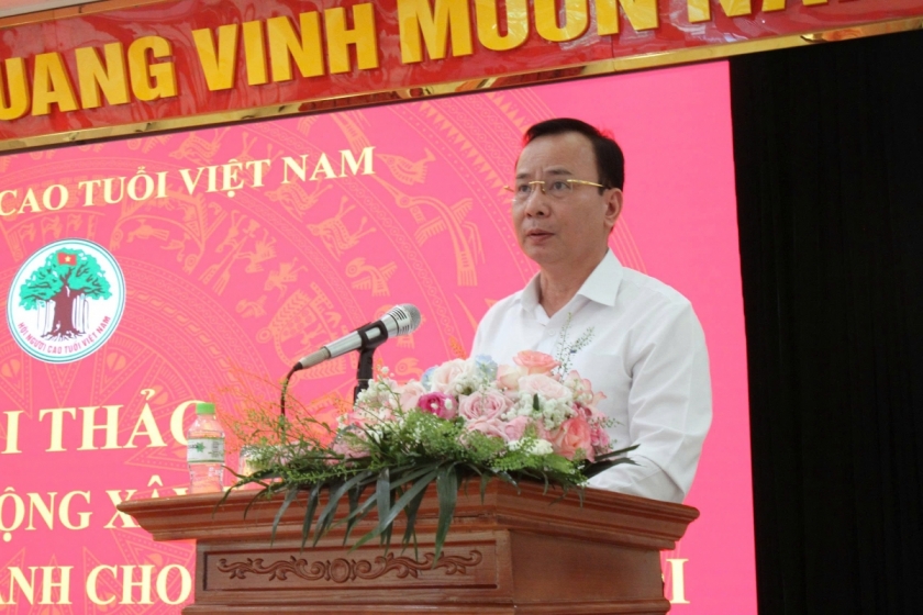 Phó Chủ tịch Thường trực Hội NCT Việt Nam Nguyễn Lam phát biểu khai mạc