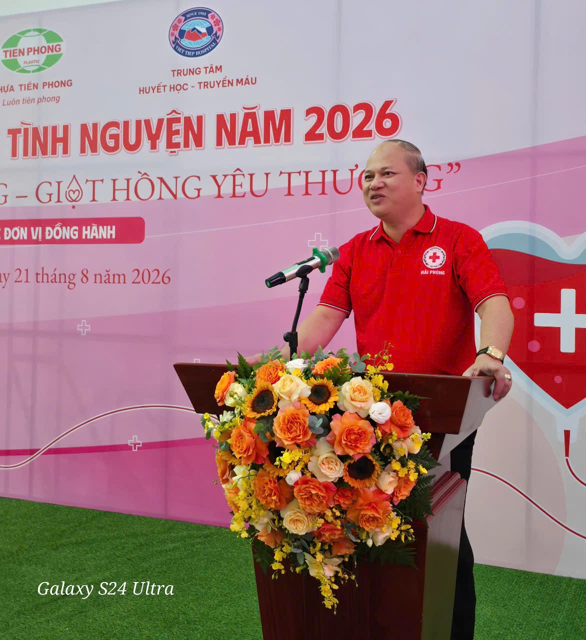 ông Bùi Mạnh Phúc - Chủ tịch Hội Chữ thập đỏ thành phố Hải Phòng