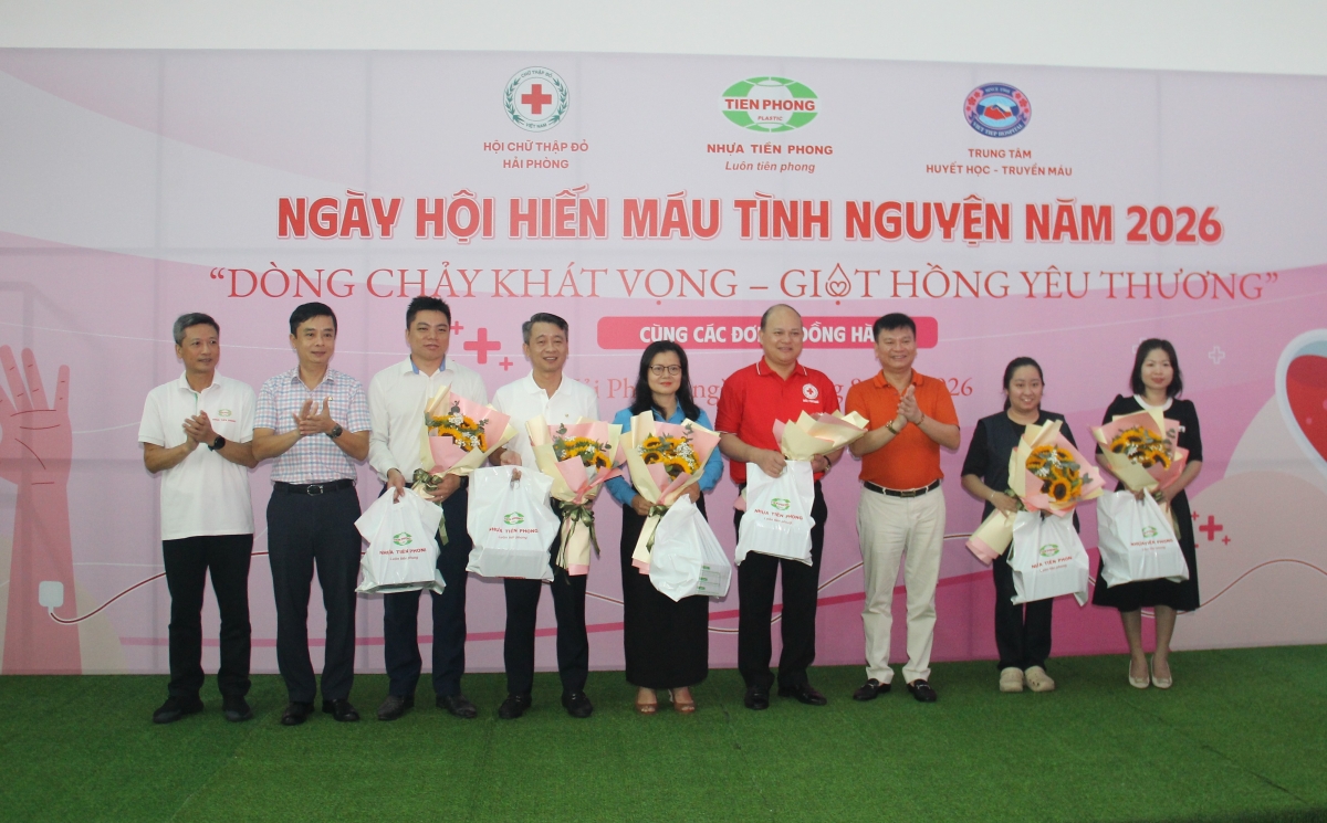 Trong nhiều năm qua, đoàn viên, thanh niên Nhựa Tiền Phong vẫn tích cực hưởng ứng các chương trình hiến máu do Thành đoàn và các đơn vị phát động. 