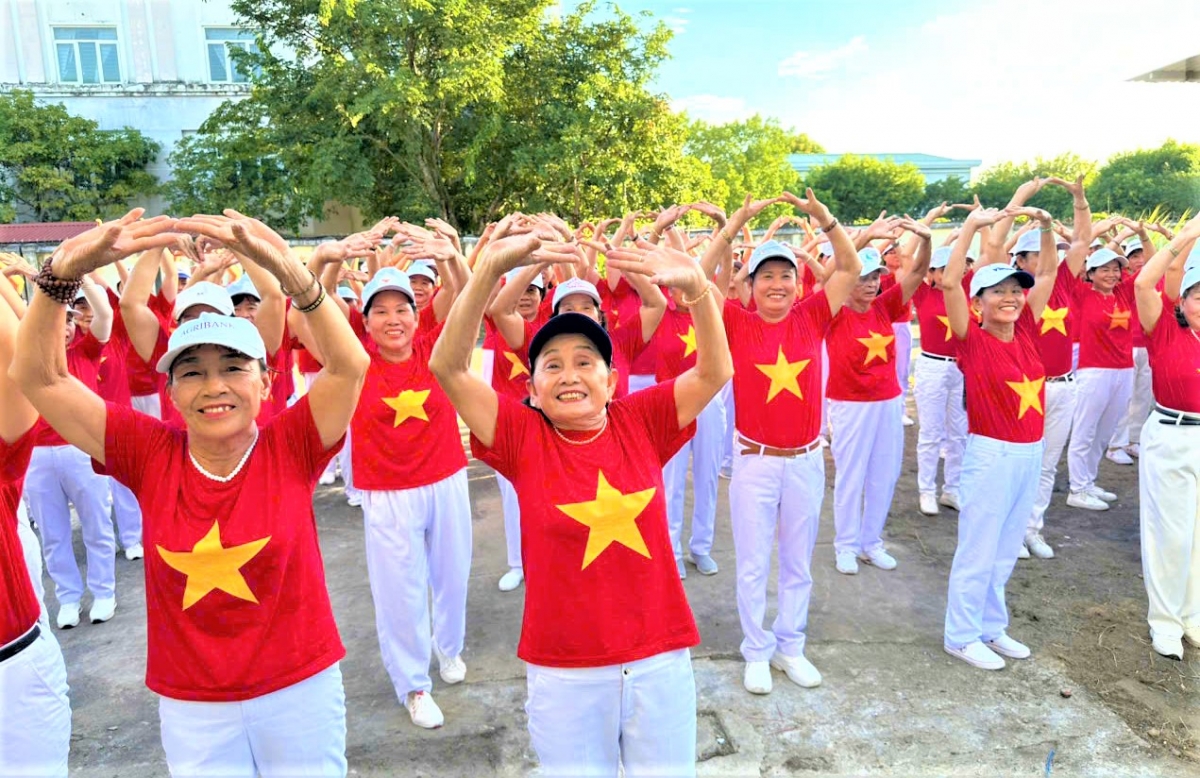 Xã Núi Thành kiện toàn 19 Chi hội Người cao tuổi Xã Núi Thành kiện toàn 19 Chi hội Người cao tuổi