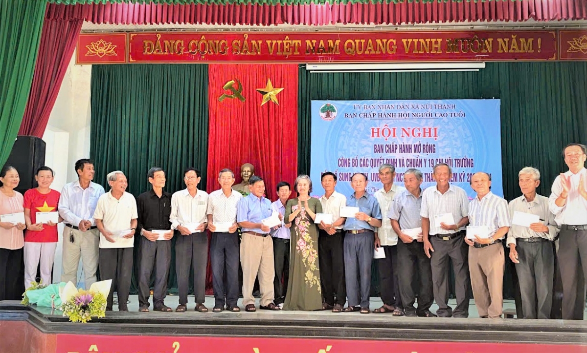 Xã Núi Thành kiện toàn 19 Chi hội Người cao tuổi Xã Núi Thành kiện toàn 19 Chi hội Người cao tuổi