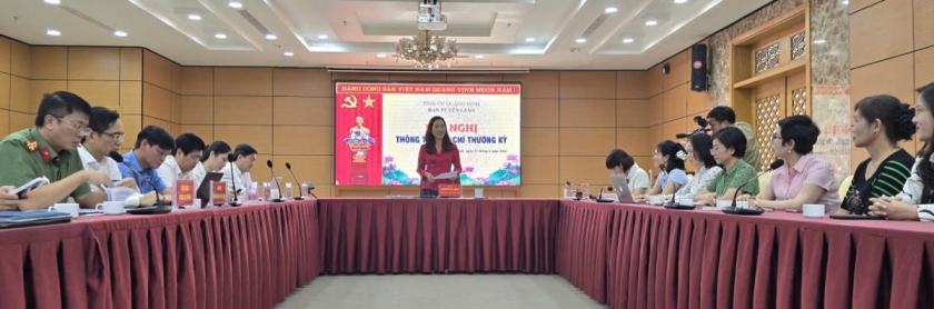 Toàn cảnh hội nghị thông tin báo chí. Toàn cảnh hội nghị thông tin báo chí.