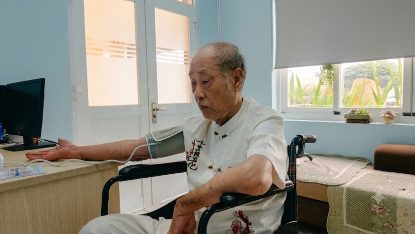 Người cao tuổi mắc tăng huyết áp, đái tháo đường, việc bảo vệ sức khỏe cần bắt đầu ngay từ trước kỳ nghỉ chứ không nên chờ xuất hiện bất thường mới xử lý Người cao tuổi mắc tăng huyết áp, đái tháo đường, việc bảo vệ sức khỏe cần bắt đầu ngay từ trước kỳ nghỉ chứ không nên chờ xuất hiện bất thường mới xử lý